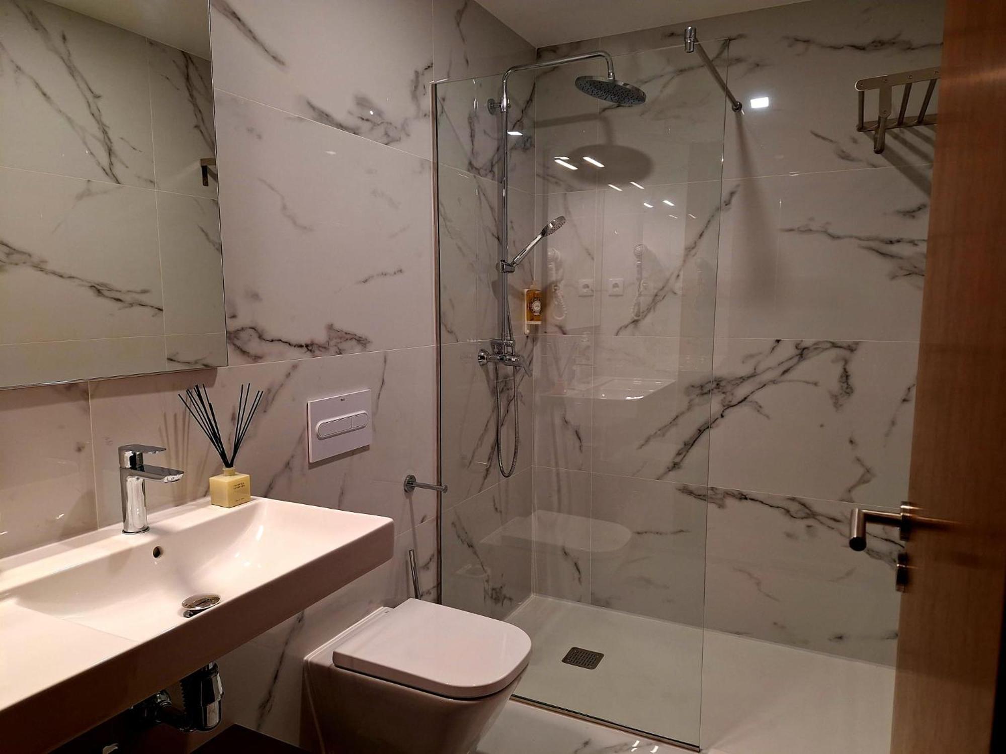 3M Hostel & Suites Alvaiazere ภายนอก รูปภาพ